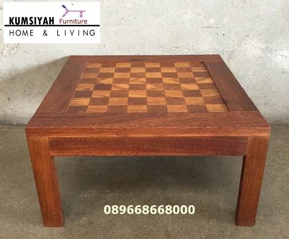 Meja Papan Catur Kayu Jati