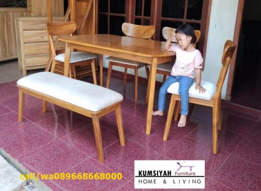 Jual Meja Makan Kayu Jati Jepara Desain Klasik Harga Terjangkau