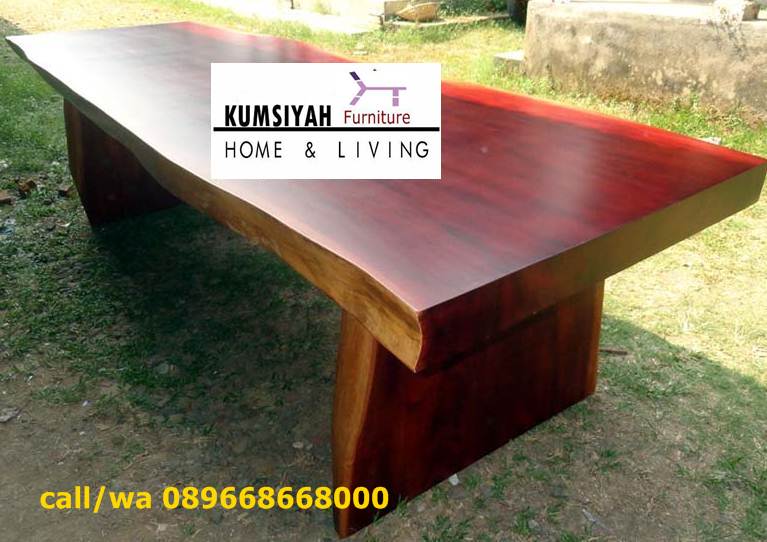 Meja Kayu Mahoni Utuh Tebal Solid Desain Klasik Mewah