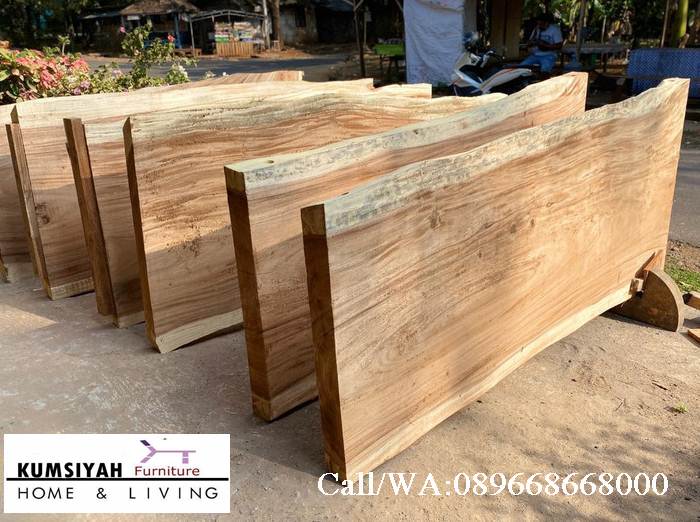 Papan Kayu Lebar Trembesi Model dan Bentuk Minimalis