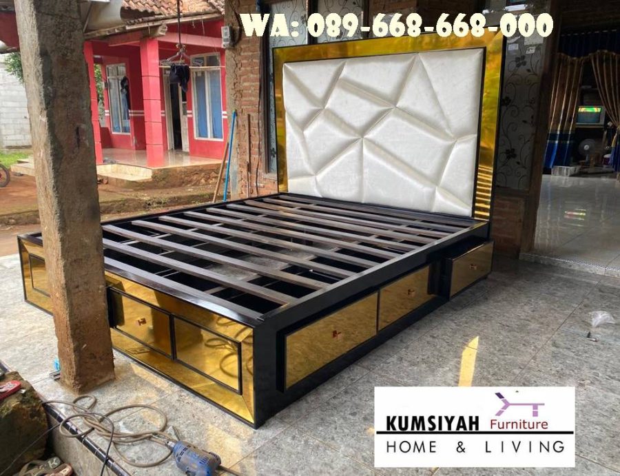 Jual Tempat Tidur Stainless Gold Mewah Berkualitas