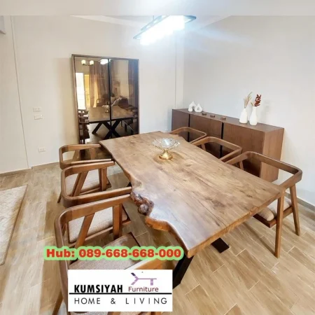 Meja Trembesi Di Semarang