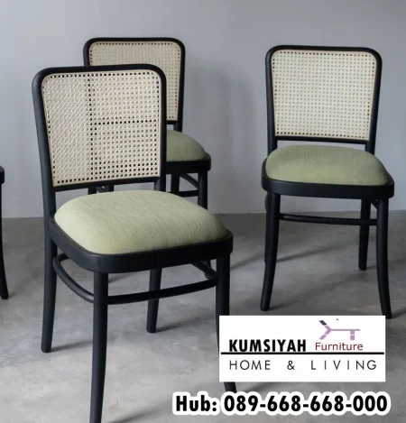 Jual Kursi Makan Kayu Kombinasi Rotan & Busa