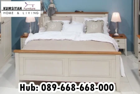 Tempat Tidur Kayu Jati Nyaman & Kokoh Bondowoso