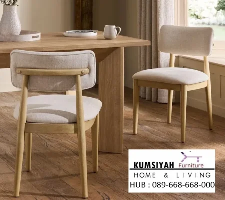 Kursi Makan Upholstery Kayu Solid Natural