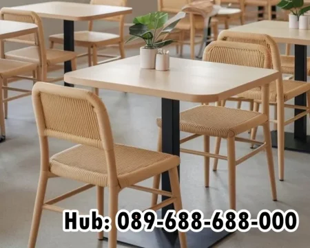 Meja Kursi Cafe Kayu Simple