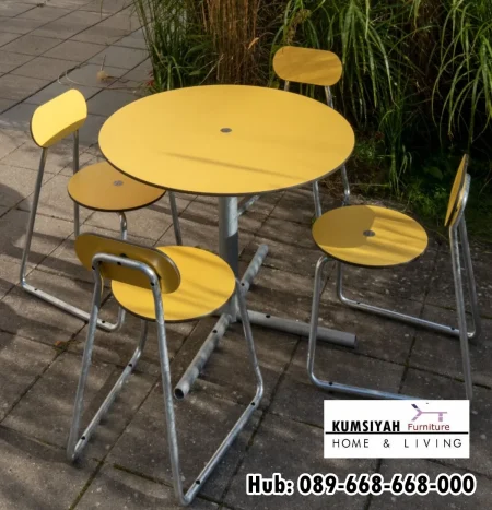 Meja Kursi Cafe Outdoor Besi Kokoh