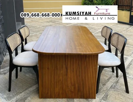Set Meja Makan Kayu Minimalis Rotan